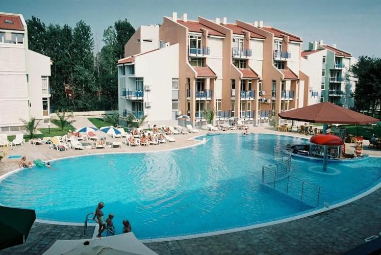 Elite I Apartments