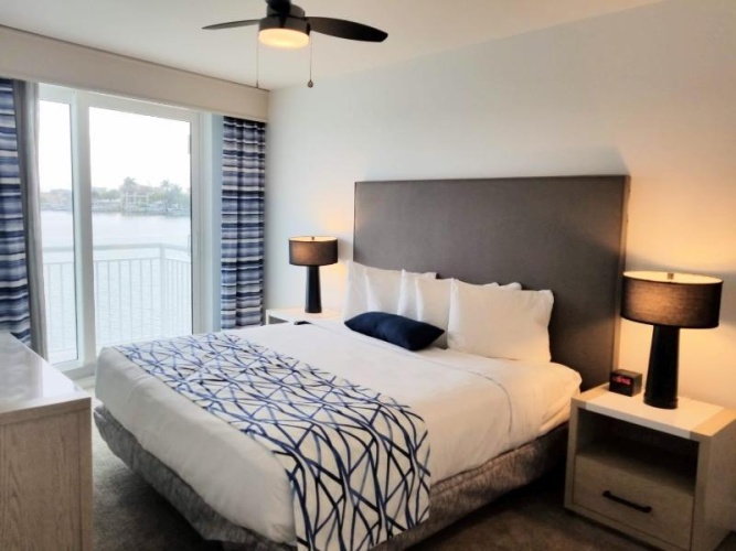 2 Bedrooms Double Suite