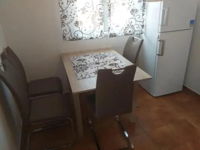 Apartmani Marijanovic