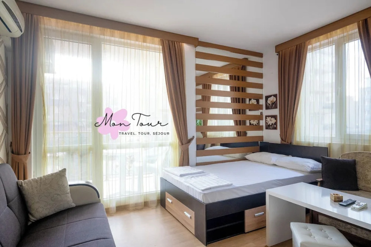 Mon Tour apartments