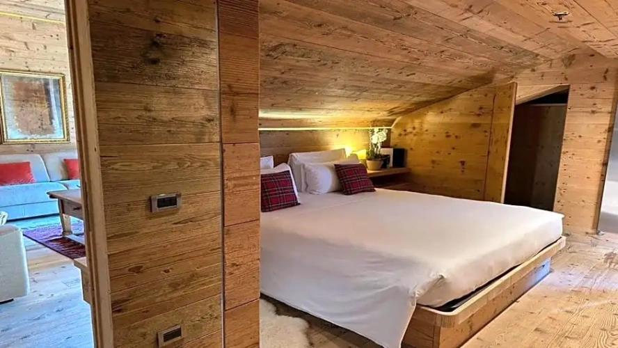 Deluxe Double Suite