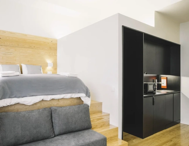 1 Bedroom Apartment