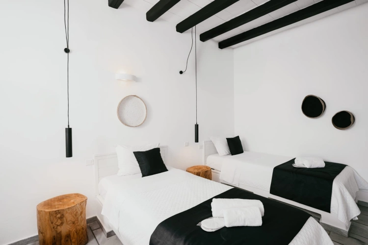 Standard Double room with inland view