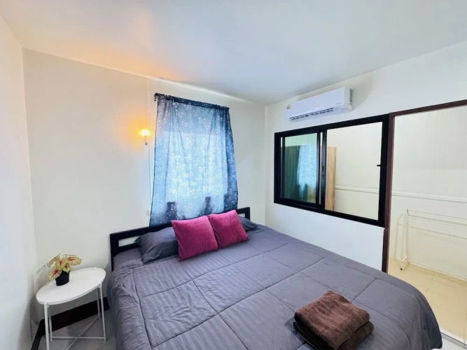 Standard room with balcony