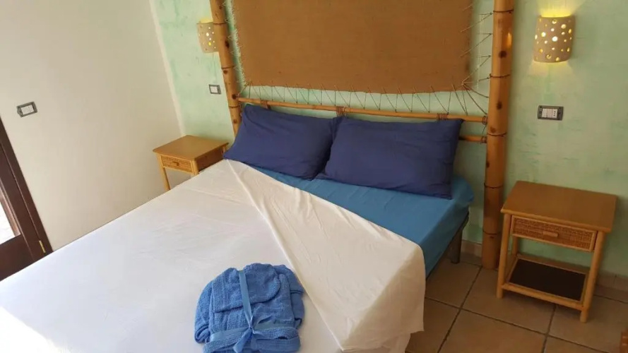 Bilocale a 50 Mt. Dalla Spiaggia 28