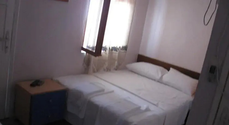 Mavi Ada Pension