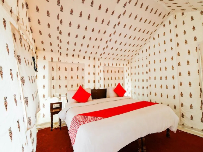 Oyo 42224 Royal Tent Pushkar