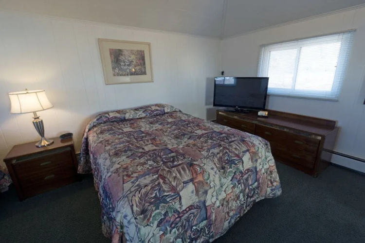 Cold Creek Inn