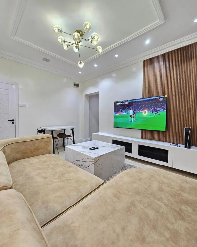 7even Suites