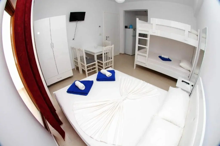 Standard Quadruple room with balcony