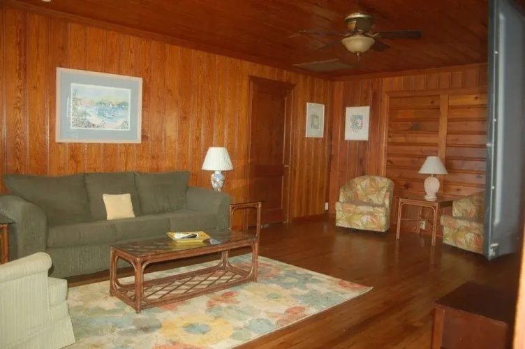 White Cap - 5 Br Home