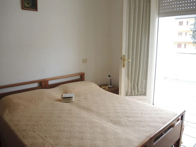 Functional Flat Just 250mt From the Beach