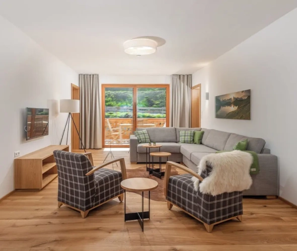 Deluxe Apartment
