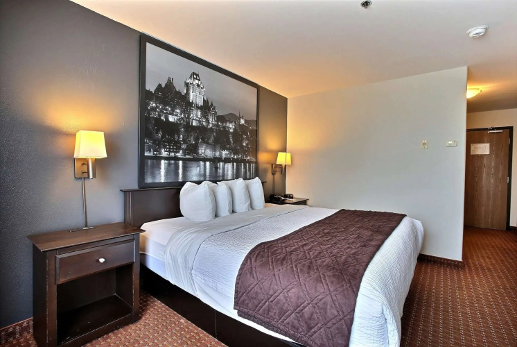 Super 8 by Wyndham Quebec City