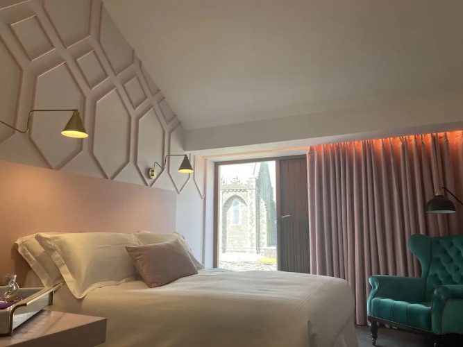 The Rooms at Firecastle