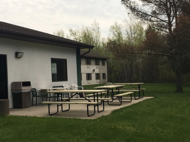 Grand Northern Inn