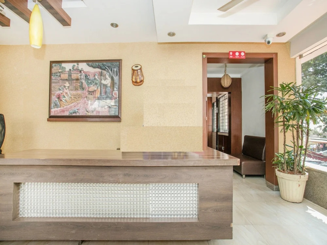 OYO 3242 Hotel Status Executive Room's