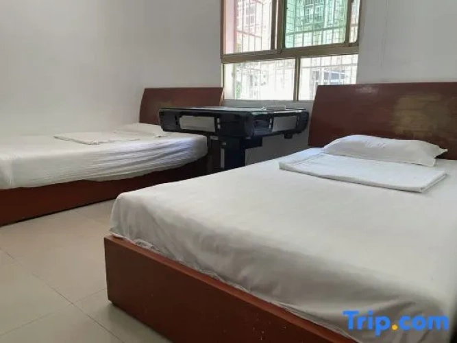 Economy room