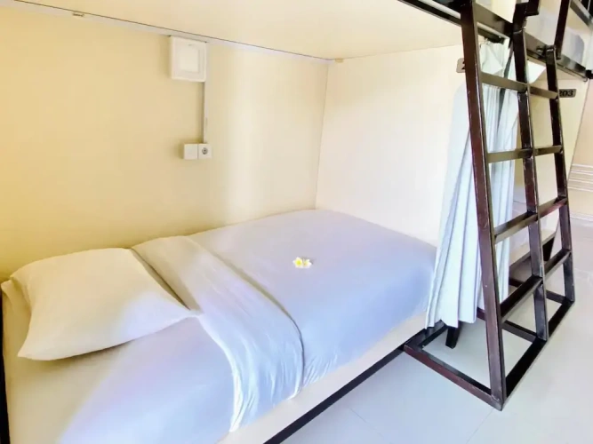 Bed in Dorm (female dorm)
