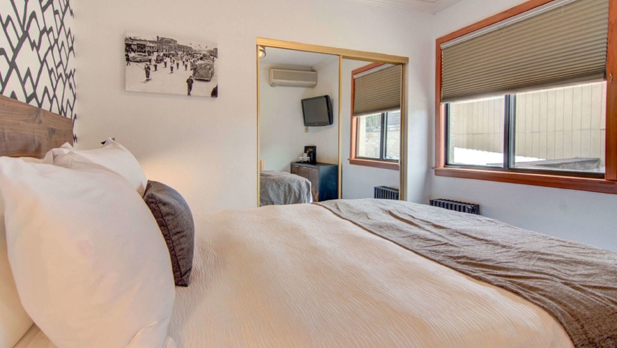 Guest rooms