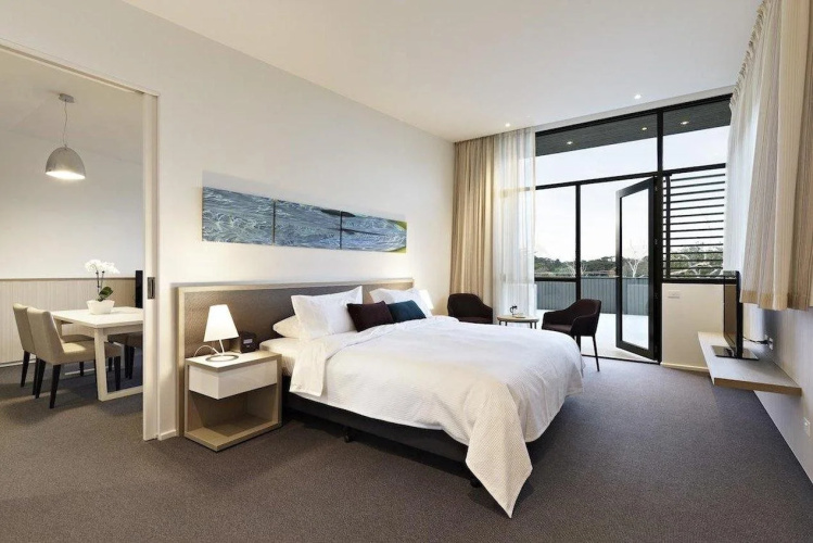 Quarters at Flinders Hotel