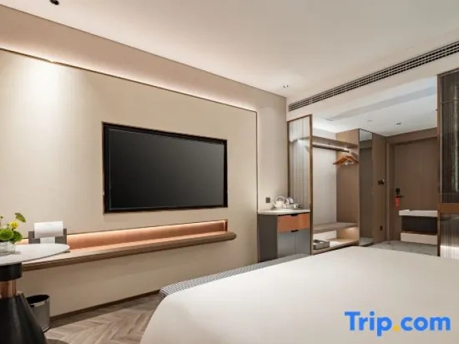 Standard Double room with river view