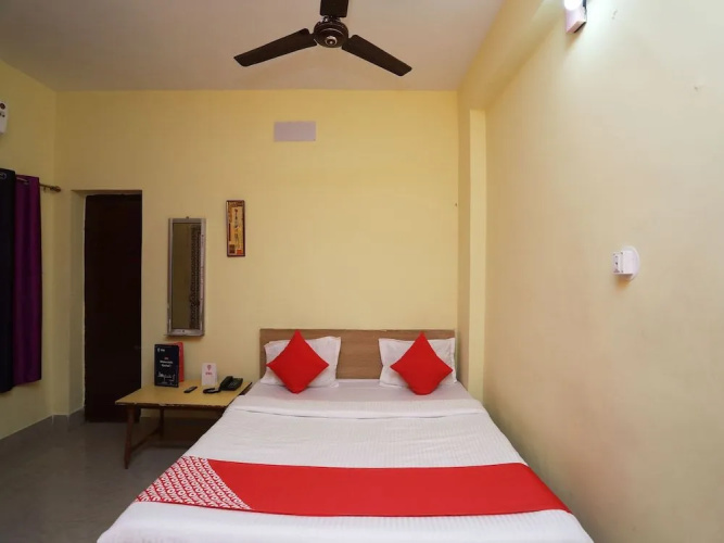 Oyo 28349 Eshan Guest House