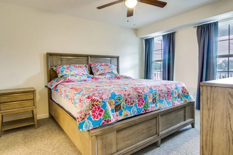Community Pool Access: Rehoboth Beach Unit!
