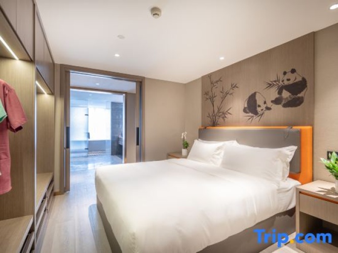 2 Bedrooms Suite with river view