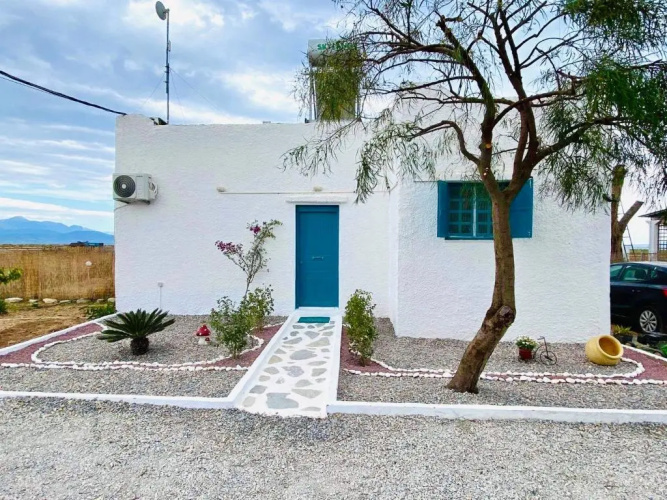 Unique Cycladic Detached House - Private Garden - Juan