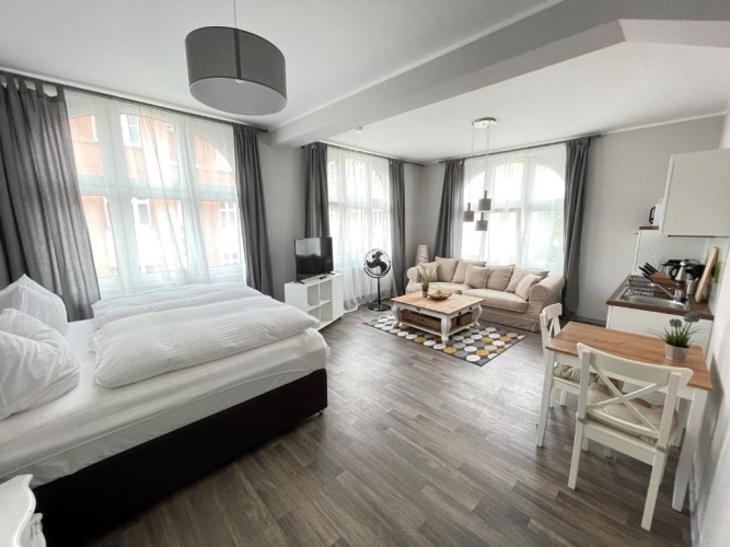 1 Bedroom Double Apartment