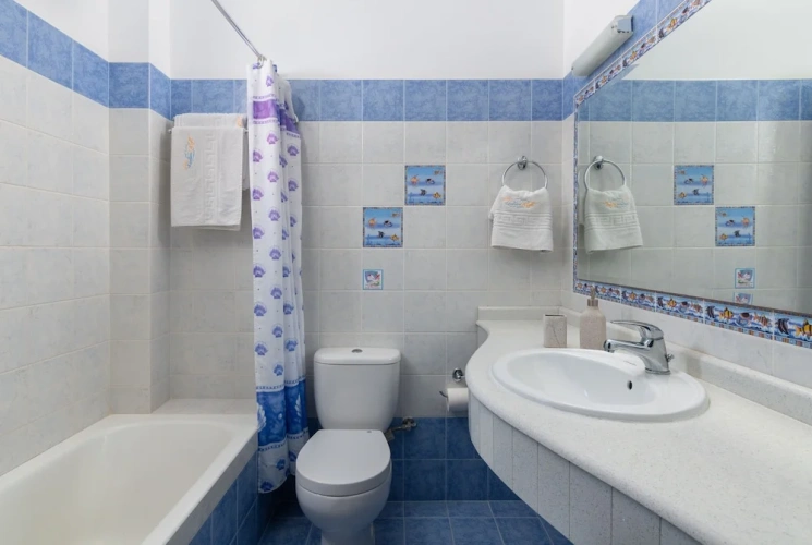 Family Apartment with balcony