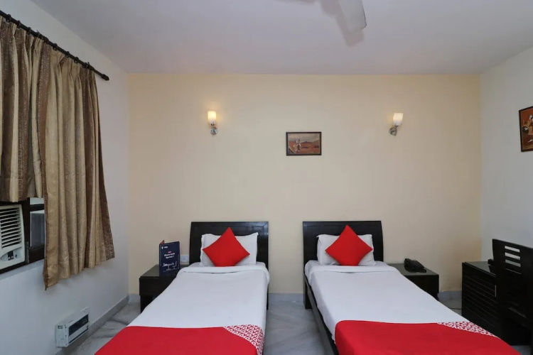 OYO 595 Hotel Aravali View