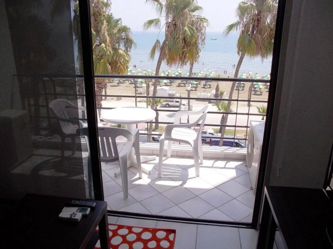 Krasas Beach Apartments