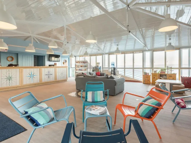 Seafront Apartment Near a Beach