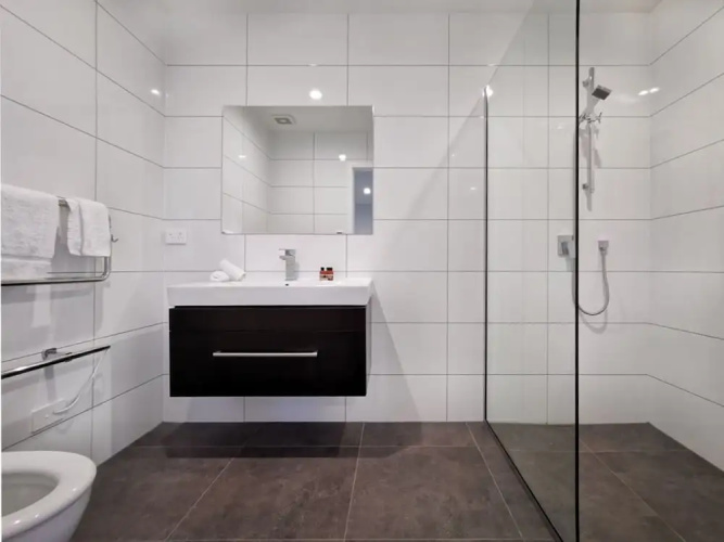 One Bedroom Unit with Panoramic Views
