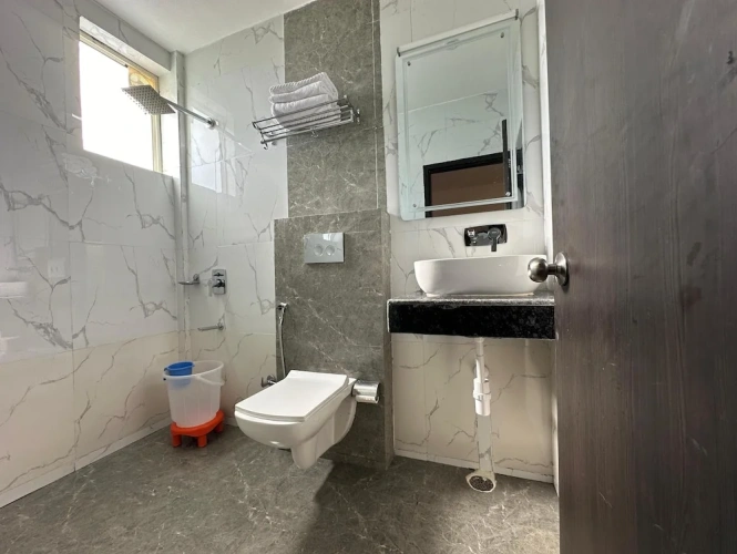 Economy room