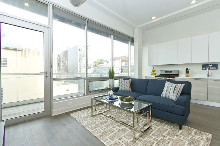 Bright 2Br In Bucktown By Sonder Over view
