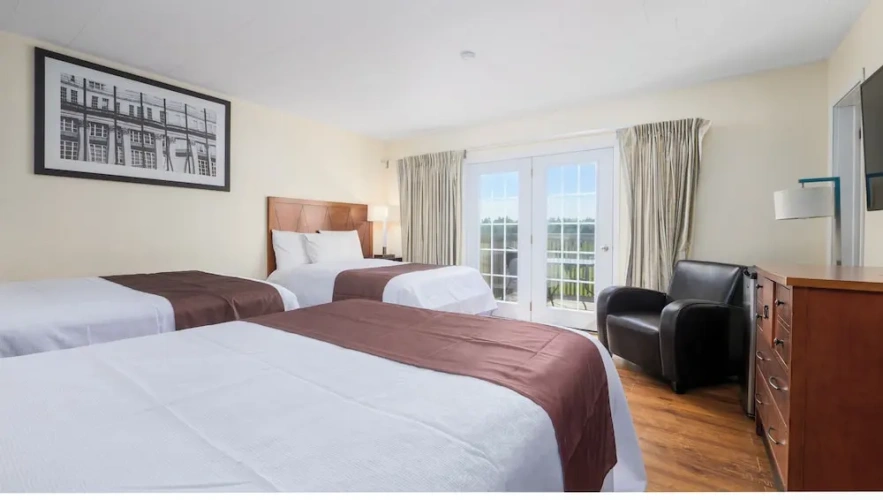 Standard Triple Family room