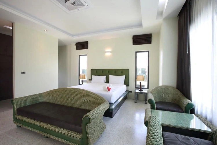 Deluxe Villa