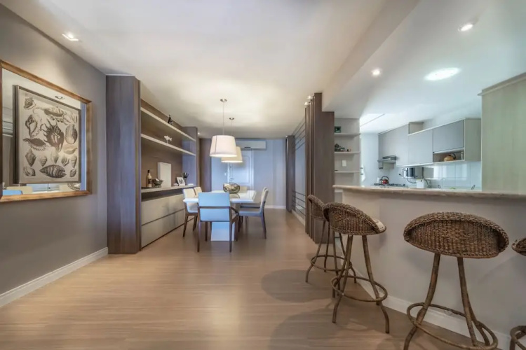 Lindo Apartamento p 08 pessoas em Bombas