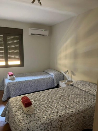 Apartamento en Luis Montoto, Nervión. Céntrico