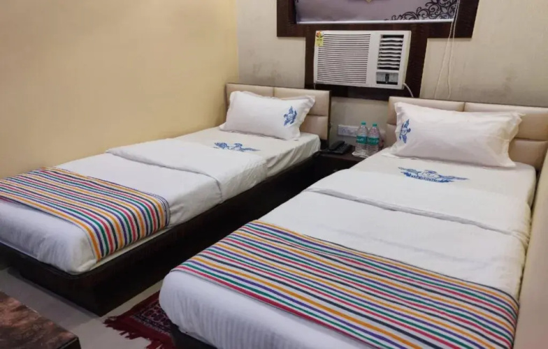 Hotel Ops By OYO Rooms