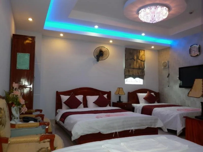 Tuyen Son Hotel