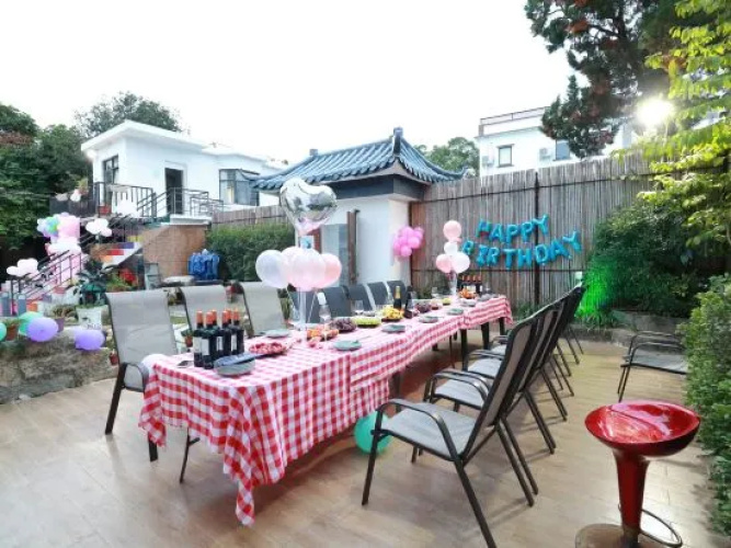 One More Homestay