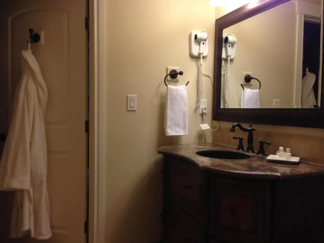 Double Suite