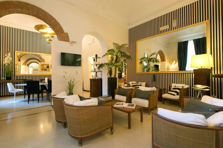 De La Pace, Sure Hotel Collection by Best Western