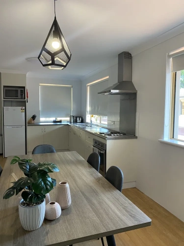 2 Bedrooms Deluxe Basement Apartment
