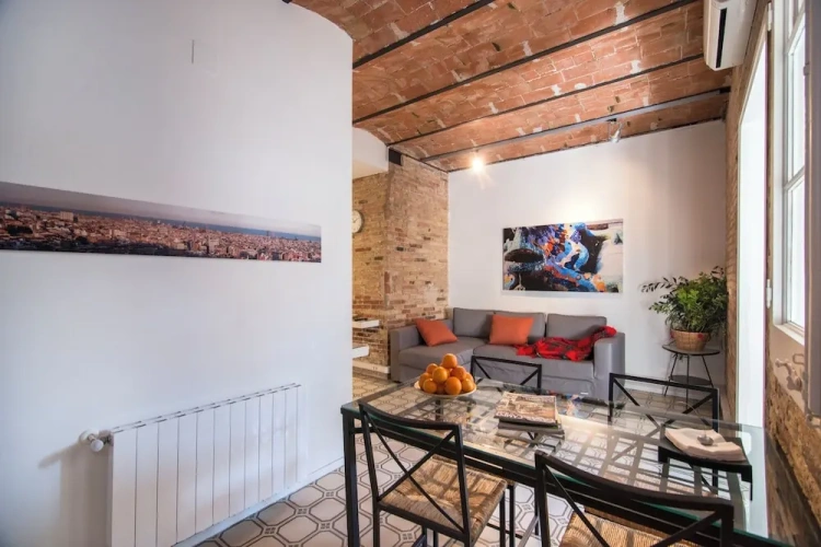 2 Bedrooms Family Apartment