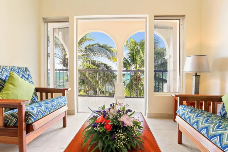 Sunbreeze Suites